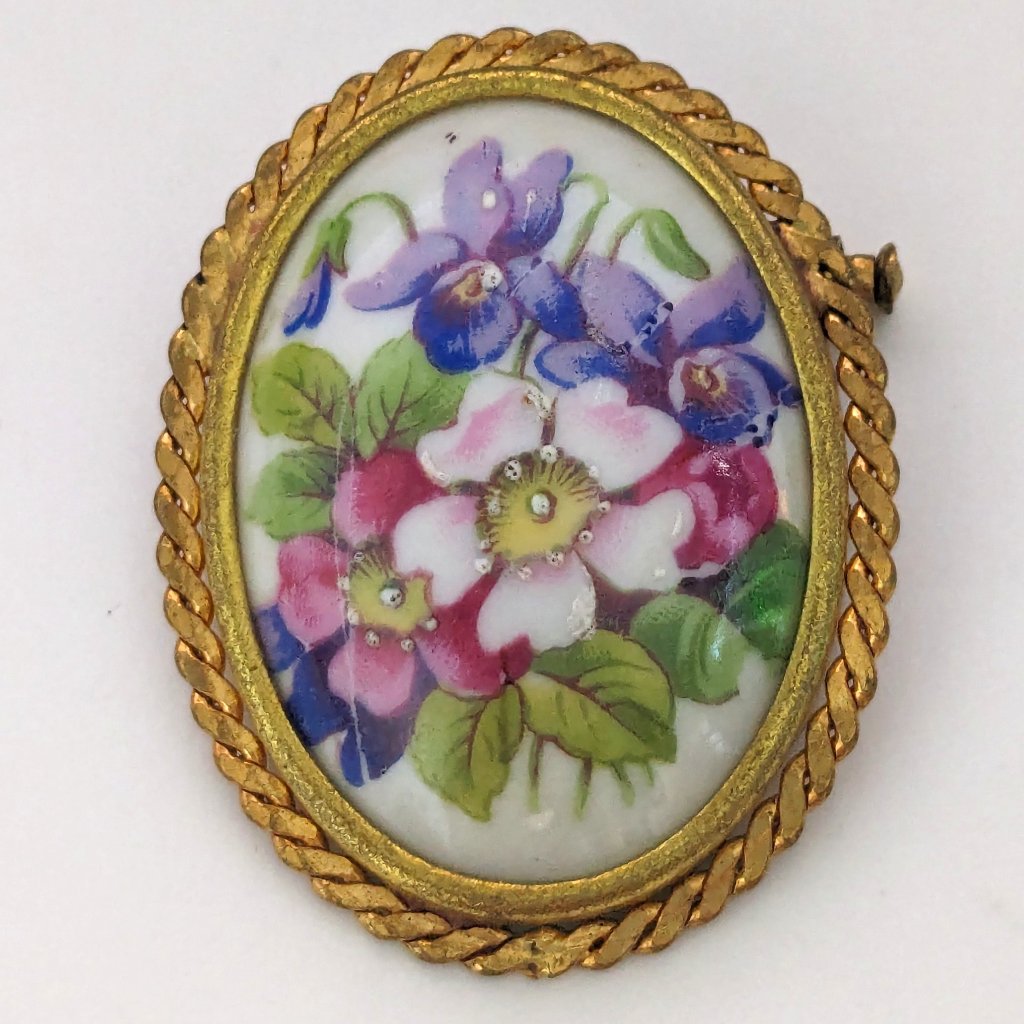 Vintage Limoges France Porcelain Floral Painted Gold Tone Brooch Pin